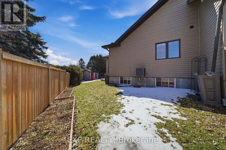 29571541/4-provost-street/north-stormont-finch-twp/north-stormont/ontario/K0A1R0_49