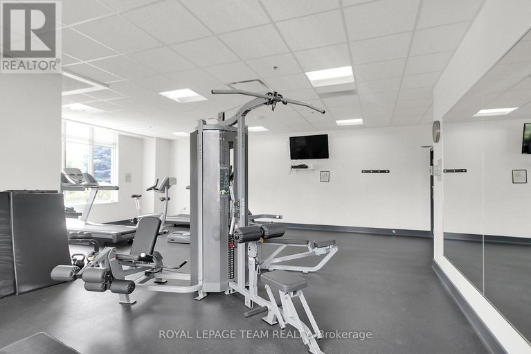 29590131/1104-90-landry-street/vanier/ottawa/ontario/K1L0A9_29