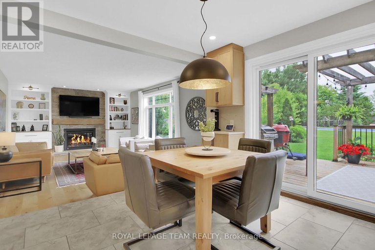 28495388/1571-stanleyfield-crescent/greely/ottawa/ontario/K4P1M7_8