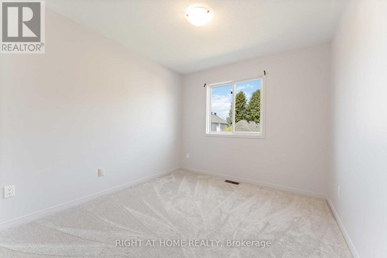 28861938/11-wiltshire-circle/longfields/ottawa/ontario/K2J4K9_21