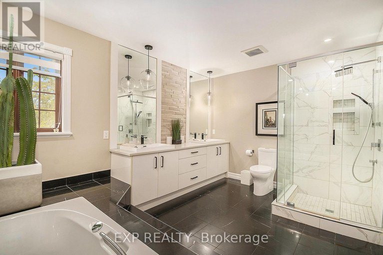 28911960/1919-clark-road/clarencerockland-twp/clarence-rockland/ontario/K4K1K7_27