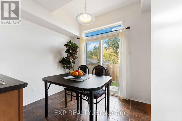 29220425/438-haresfield-court/riverside-southgloucester-glen/ottawa/ontario/K4M0B6_15