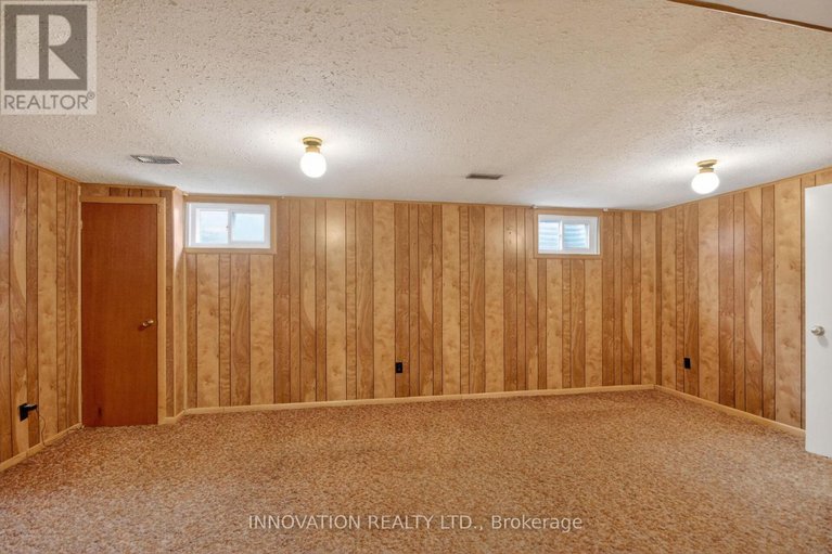 29490132/5-2336-orient-park-drive-e/blackburn-hamlet-south/ottawa/ontario/K1B4N5_36