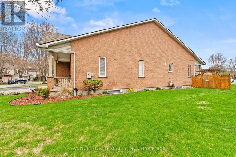 29687152/68-maple-stand-way/barrhaven-east/ottawa/ontario/K2G6R4_42
