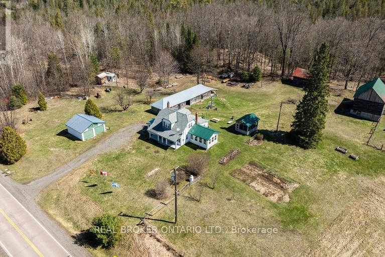 28135634/9754-highway-511-highway/lanark-highlands-darling-twp/lanark-highlands/ontario/K0G1K0_3