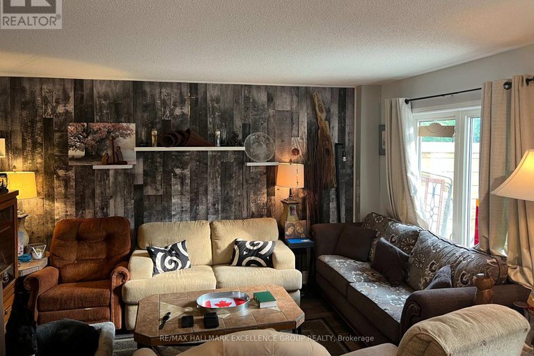 28730810/1130-dianne-avenue/town-of-rockland/clarence-rockland/ontario/K4K1J6_12