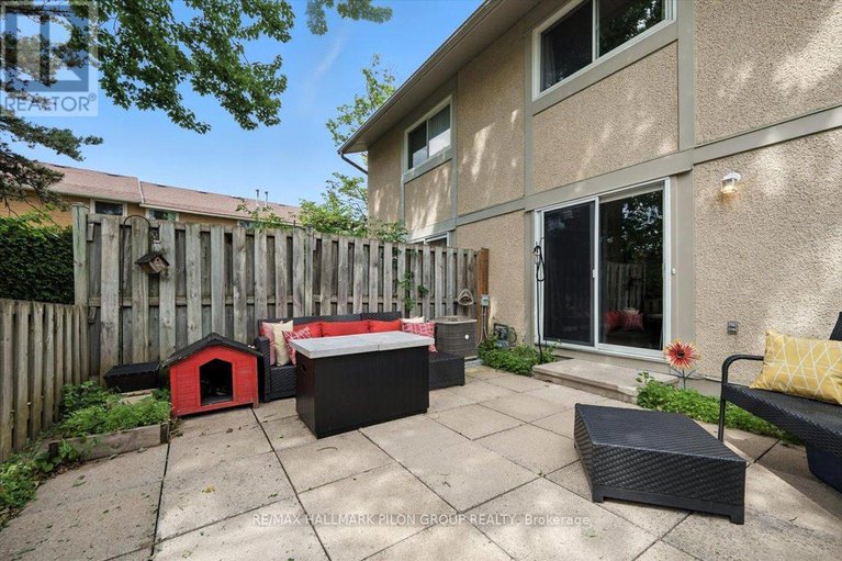 28798158/1417-ballard-court/pineview/ottawa/ontario/K1B4Y9_19
