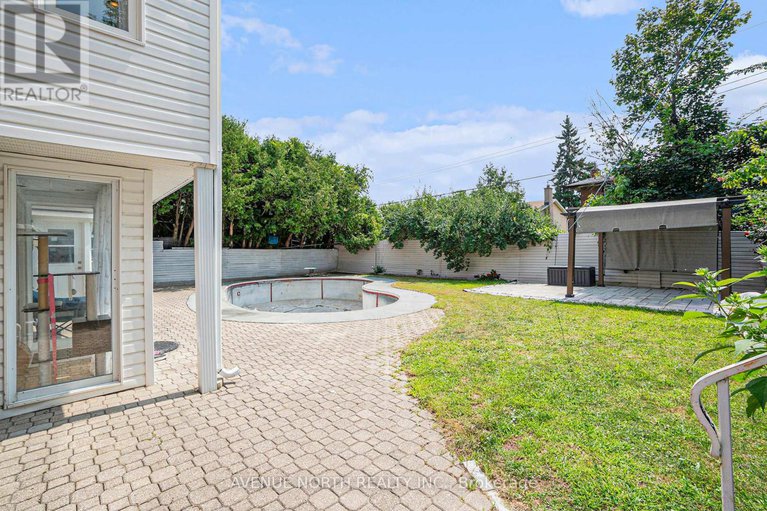 28965566/6-mosgrove-avenue/bayshore/ottawa/ontario/K2B7W7_28