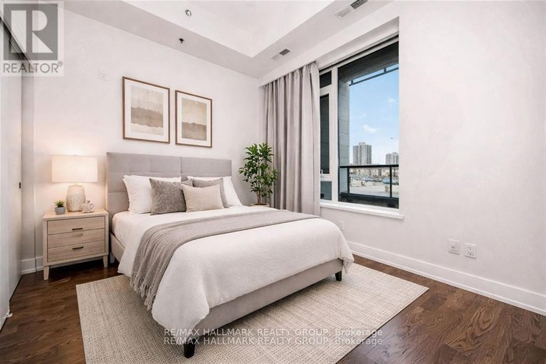 29476835/103-360-patricia-avenue/westboro-south/ottawa/ontario/K1Z0A8_18