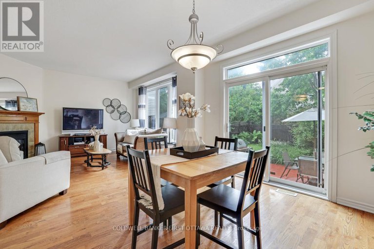 28505247/69-friendly-crescent/stittsville-south/ottawa/ontario/K2S2B6_18