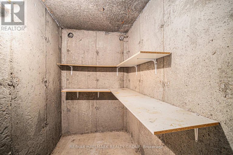 28414091/9-raj-terrace/hunt-club-park/ottawa/ontario/K1G4T4_23