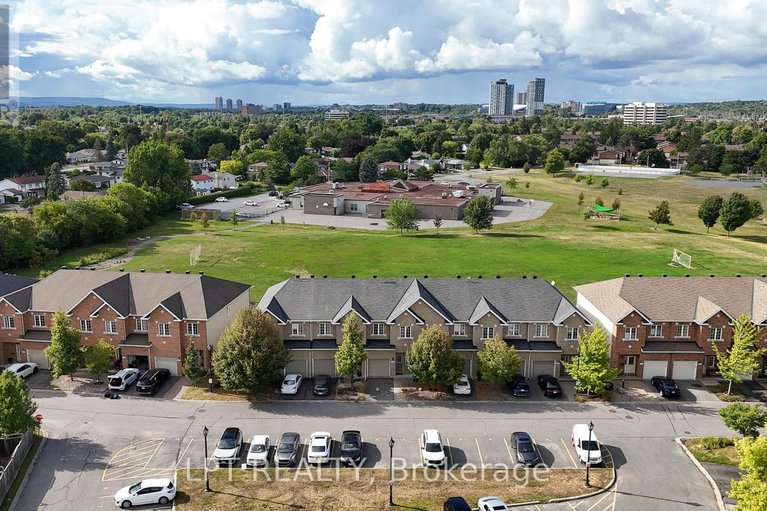 28801057/950-torovin-private/pineview/ottawa/ontario/K1B0A7_24