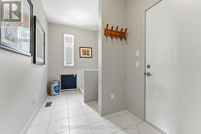 29428566/254-sunnyridge-crescent/emerald-meadowstrailwest/ottawa/ontario/K2M0H3_11