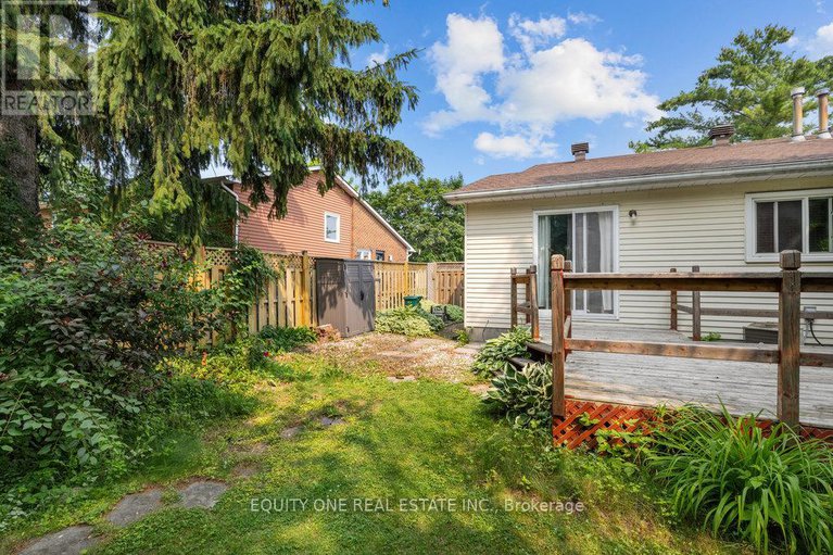 28564129/426-woodfield-drive/tanglewood/ottawa/ontario/K2G4E5_26
