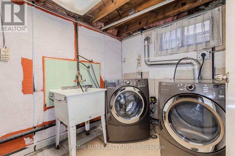 28377088/92-meadowlands-drive/meadowlandscrestview/ottawa/ontario/K2G2R8_38