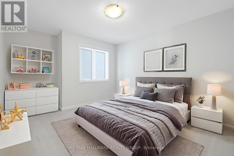 28767574/68-ralph-erfle-way/half-moon-bay/ottawa/ontario/K2J6V5_26