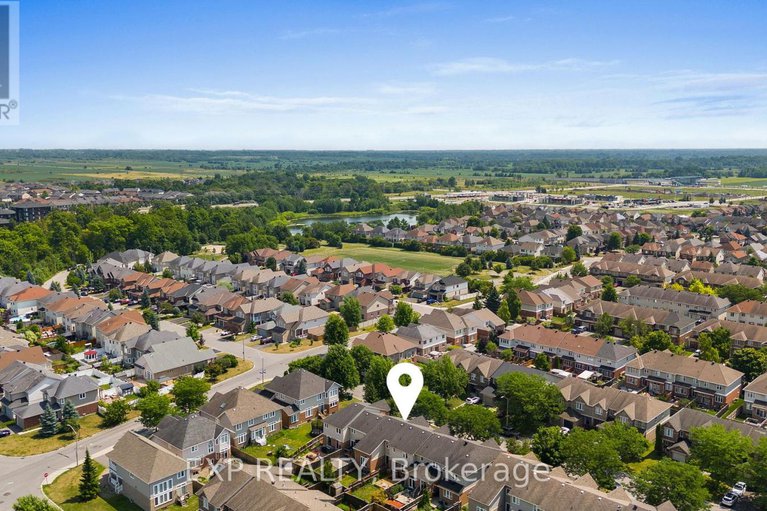 28676193/485-grey-seal-circle/riverside-southgloucester-glen/ottawa/ontario/K1V2H7_50
