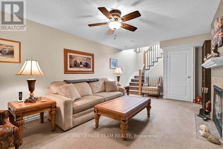 28433708/135-jersey-tea-circle/riverside-southgloucester-glen/ottawa/ontario/K1V2L3_31