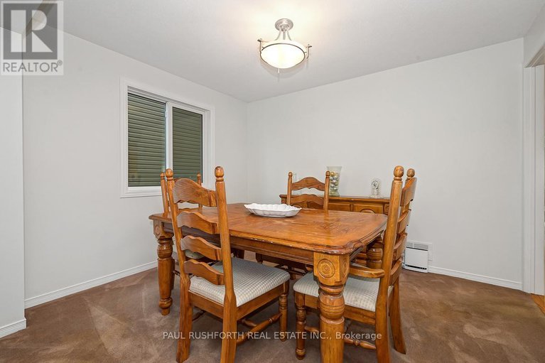 28843560/1793-hunters-run-drive/chapel-hill/ottawa/ontario/K1C6X3_7