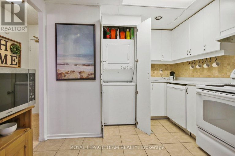 28399342/701-141-somerset-street-w/ottawa-centregolden-triangle/ottawa/ontario/K2P2H1_6