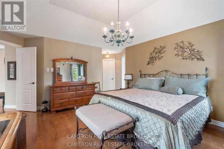 29307237/18105-farlinger-drive/south-glengarry-charlottenburgh-twp/south-glengarry/ontario/K6H5R5_21