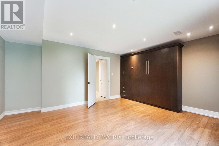 29542227/97-queen-mary-street/overbrookcastle-heights/ottawa/ontario/K1K1X6_31