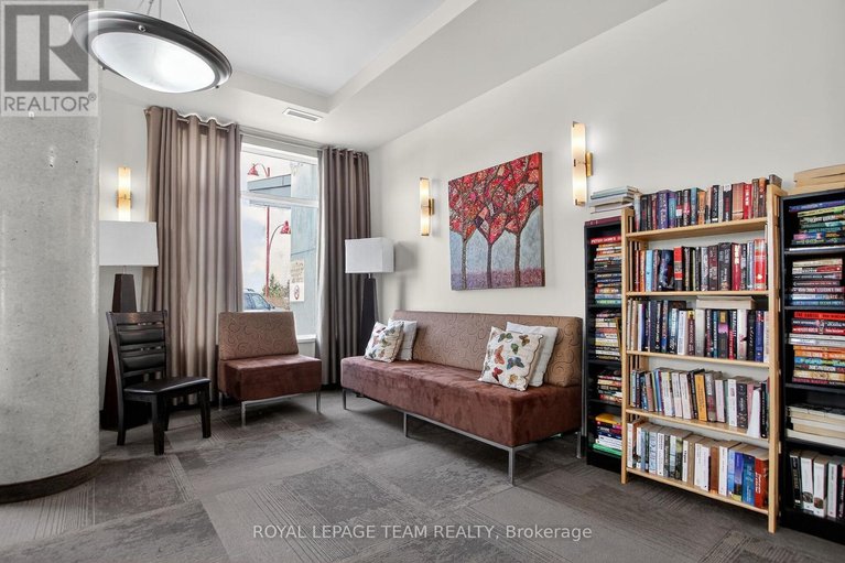 29538009/204-310-centrum-boulevard/bilberry-creekqueenswood-heights/ottawa/ontario/K1E0A3_32