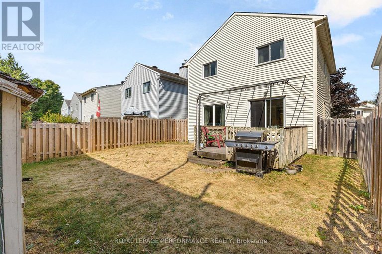28734701/2768-wyldewood-street/emerald-woodssawmill-creek/ottawa/ontario/K1T2S4_23