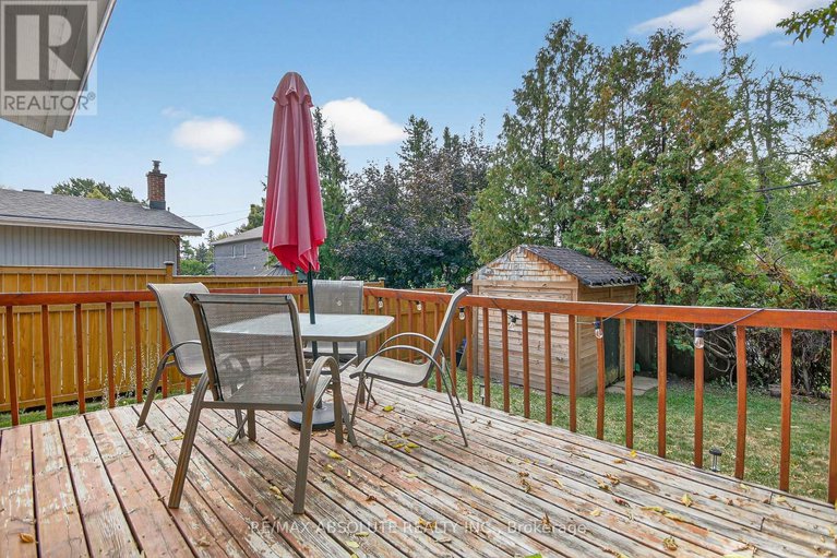 29104239/2186-tawney-road/hawthorne-meadows/ottawa/ontario/K1G1C5_46