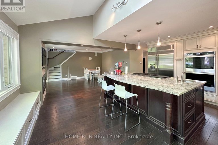 29592563/35-blue-heron-court/rockcliffe/ottawa/ontario/K1L8J7_13