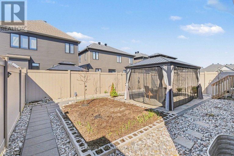 29669161/791-coast-circle/mahogany-community/ottawa/ontario/K4M0N3_27