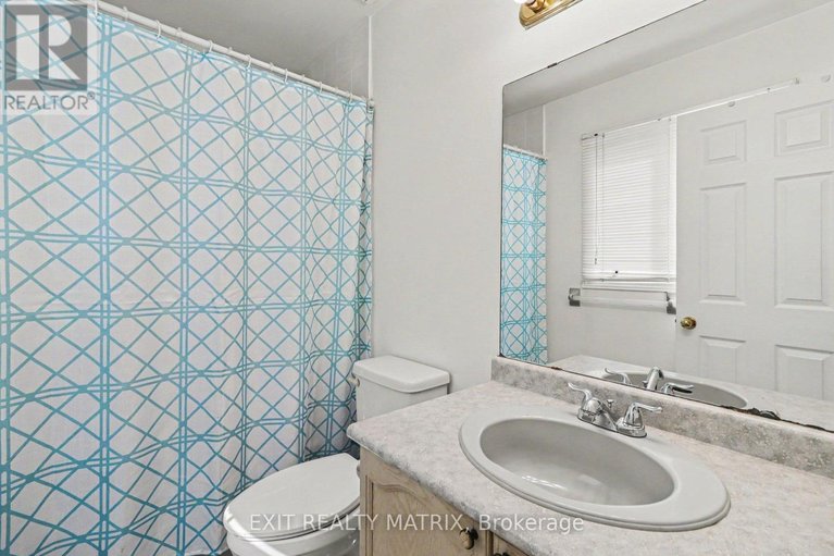 29641183/2829-gothwood-place/sawmill-creektimbermill/ottawa/ontario/K1T2V4_23