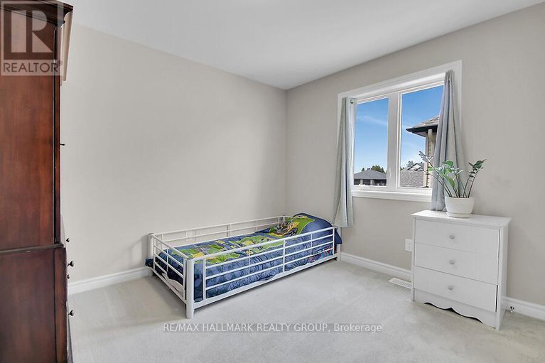 28384626/768-namur-street/embrun/russell/ontario/K0A1W0_38