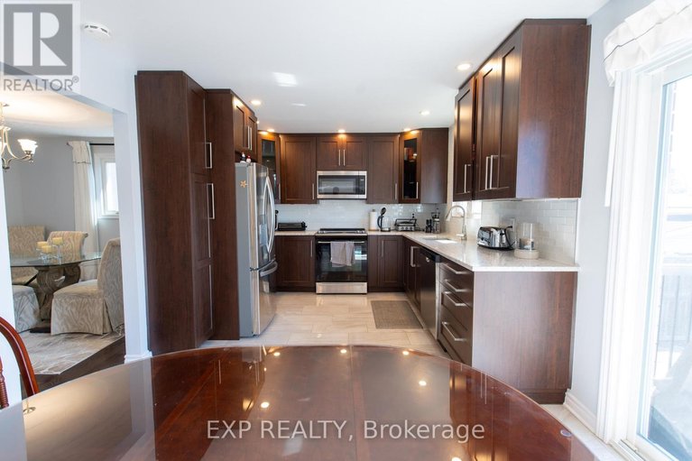 29593883/1534-rosebella-avenue/blossom-parkkemp-parkfindlay-creek/ottawa/ontario/K1T1E8_21