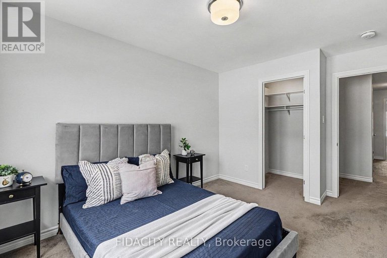 29353092/919-antonio-farley-street/camelot/ottawa/ontario/K4A3N6_19