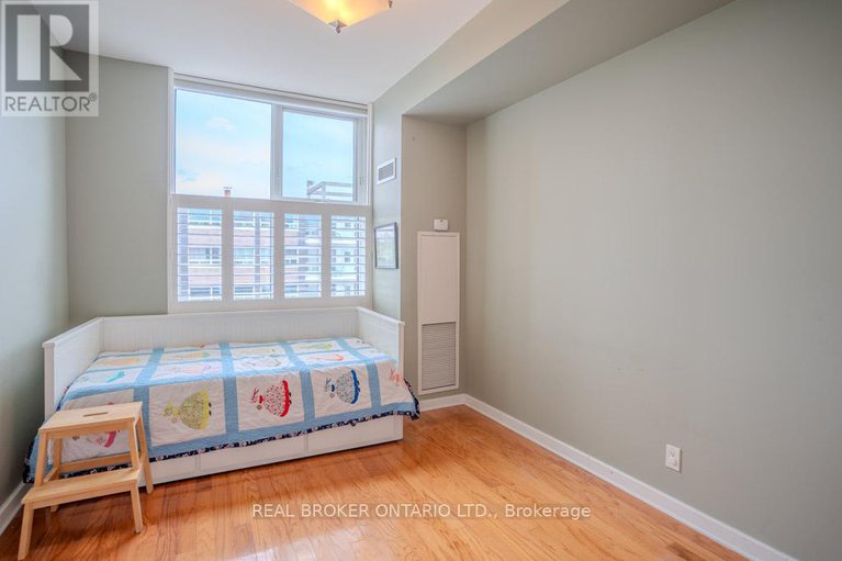 28736195/604-150-caroline-avenue/ottawa-west/ottawa/ontario/K1Y4X8_15