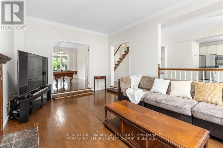 29662380/1404-montresor-way/fallingbrookridgemount/ottawa/ontario/K4A3C5_8