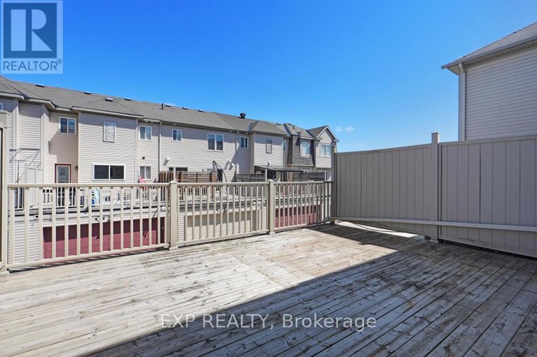 29636685/d-3705-riverbreeze-street/half-moon-bay/ottawa/ontario/K2J0S1_31