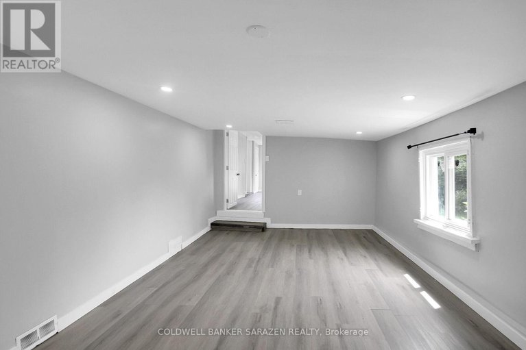 28476743/8502-bank-street/vernon/ottawa/ontario/K0A3J0_16