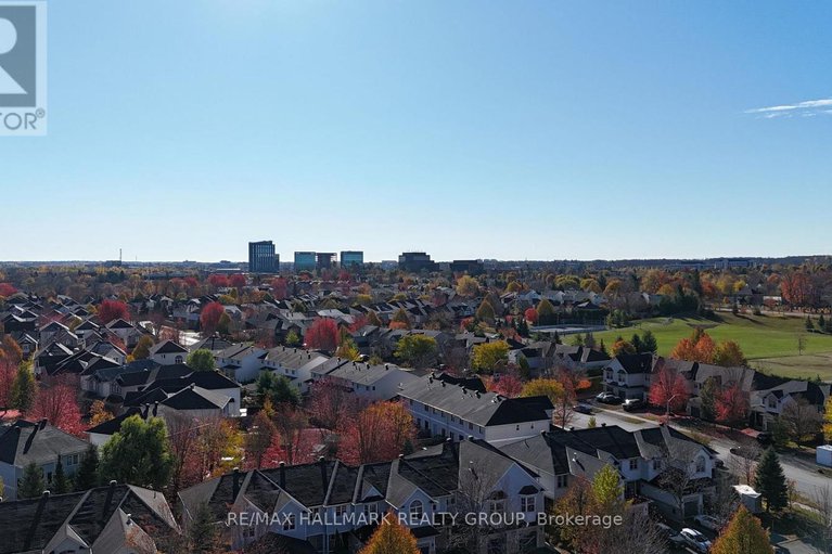 29047464/992-klondike-road/morgans-grantsouth-march/ottawa/ontario/K2K0C3_35