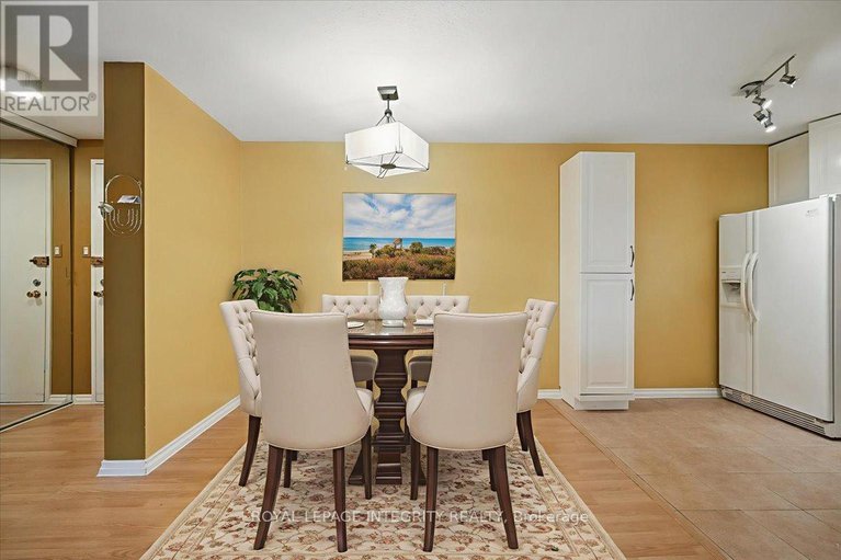 28557334/219-1599-lassiter-terrace/beaconwood/ottawa/ontario/K1J8R6_9