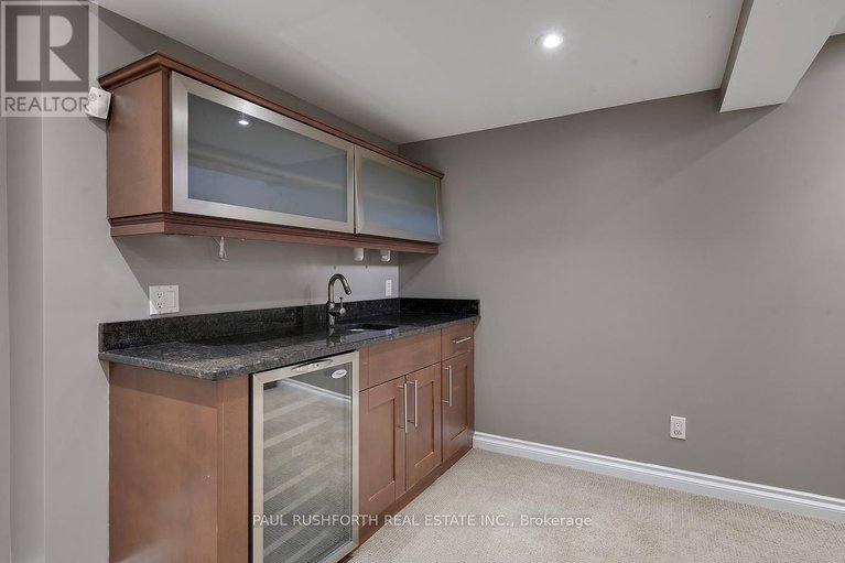29678407/145-arrowwood-drive/stittsville-south/ottawa/ontario/K2S2G3_38