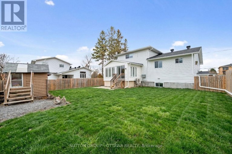 29589925/1112-st-pierre-street/convent-glen-south/ottawa/ontario/K1C1L5_27