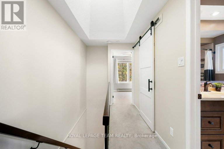29008044/b-6754-jeanne-darc-boulevard-n/convent-glen-north/ottawa/ontario/K1C6E9_21