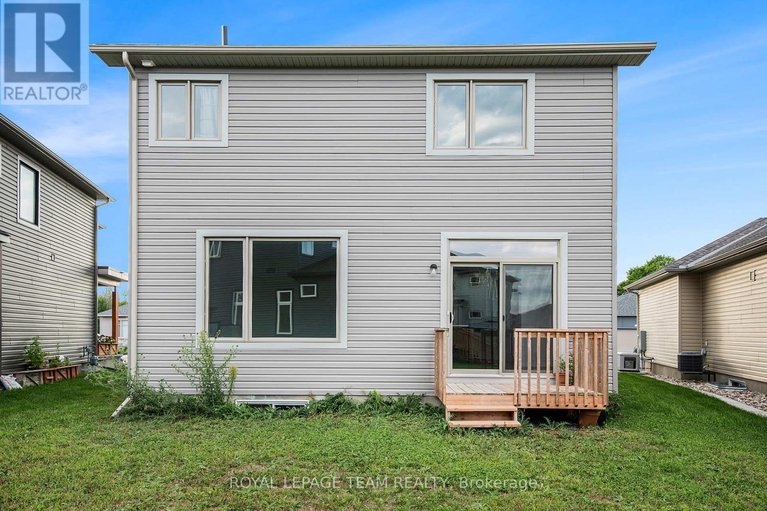 29111115/521-kindred-crescent/north-grenville-twp-kemptville-south/north-grenville/ontario/K0G1J0_36