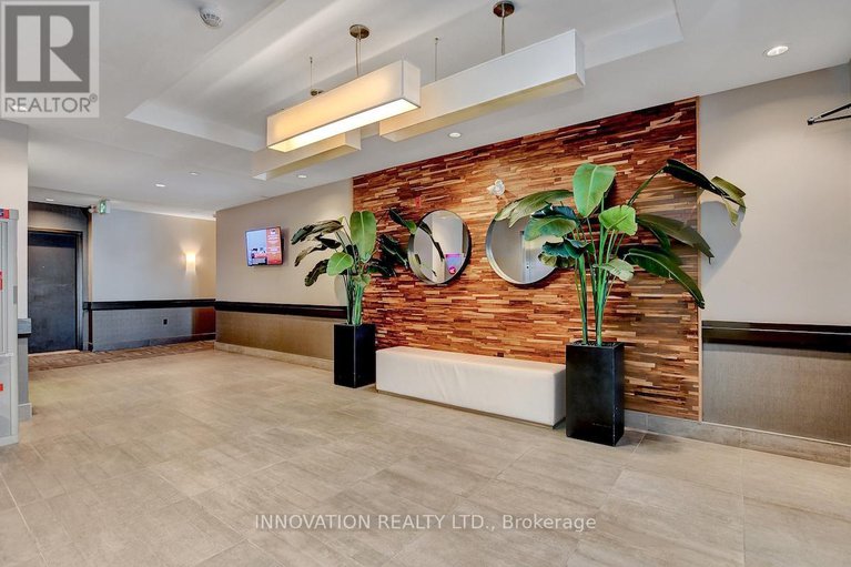 28967060/116-120-prestige-circle/chatelaine-village/ottawa/ontario/K4A1B4_3