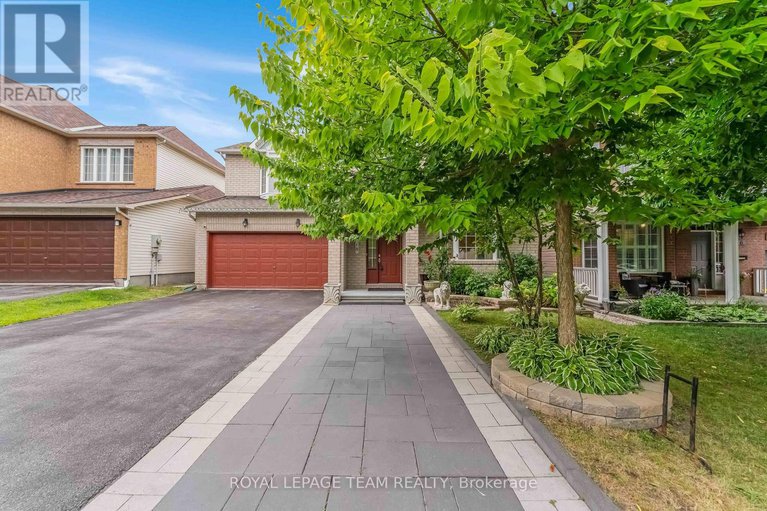 28771341/18-oakham-ridge/morgans-grantsouth-march/ottawa/ontario/K2K3B3_2