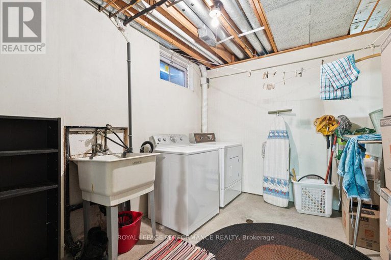 29103097/2314-cotters-crescent/windsor-park-village/ottawa/ontario/K1V8Y6_31