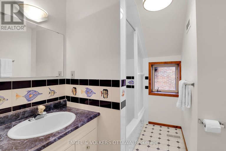 28780954/190-john-street-n/arnprior/arnprior/ontario/K7S2N9_25