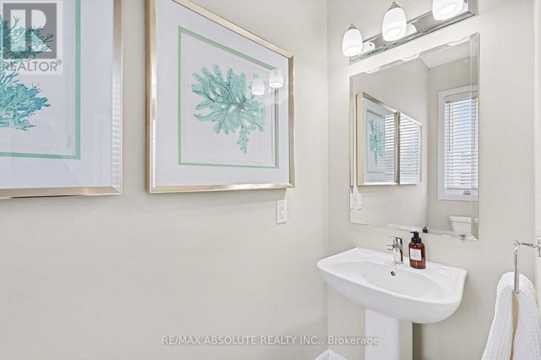 29649579/633-geranium-walk/stittsville-north/ottawa/ontario/K2S2J3_5